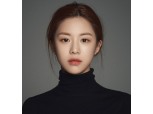 [단독] 농협은행 새 모델에 배우 '고윤정' 발탁…한소희·강하늘 떠난 자리 메꾼다