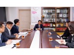 박강수 마포구청장, 김대중 대통령 사저 매입자와 문화유산 등록 논의
