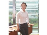 조현범 한국앤컴퍼니 회장 "영어로 회의하고 문서 작성하자"