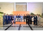박현주 미래에셋 회장 "인도를 AI 혁신 허브로"…핵심전략은 ETF 혁신·AI 전환·사모시장 확대