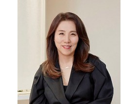 LG생활건강, 위기 극복엔 ‘외부 DNA’…차석용 성공신화 ‘어게인’