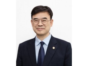 국토부 차관 사퇴에 LTV·재초환 오락가락…길 잃은 10·15 부동산 정책